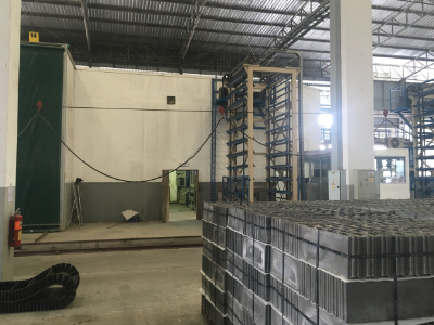 Dây chuyền sản xuất gạch hoàn toàn tự động QFT12-15 tại Thái Lan